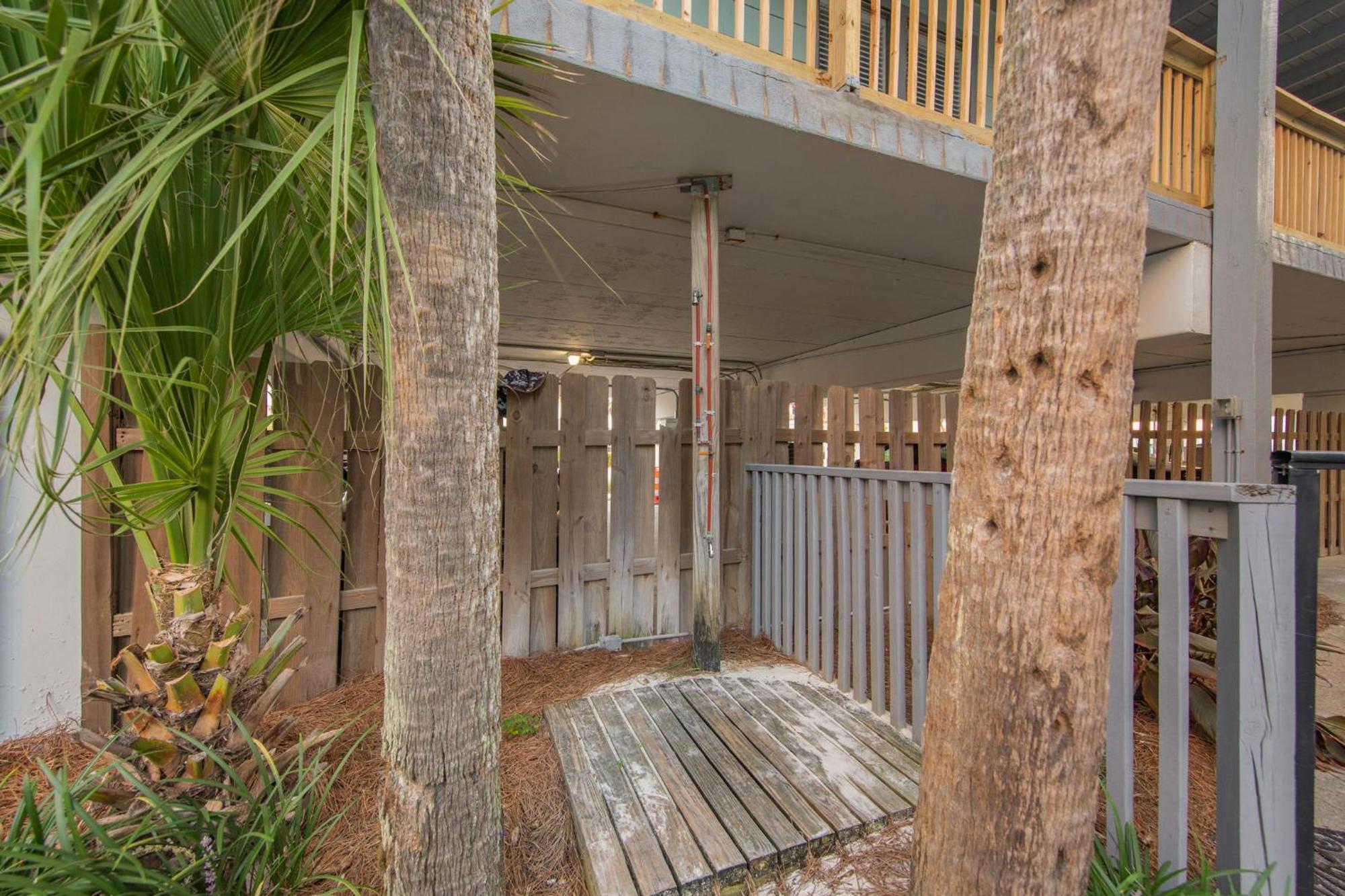 2-Bedroom Condo On Gulf Shores Beach W/Pool Exterior photo