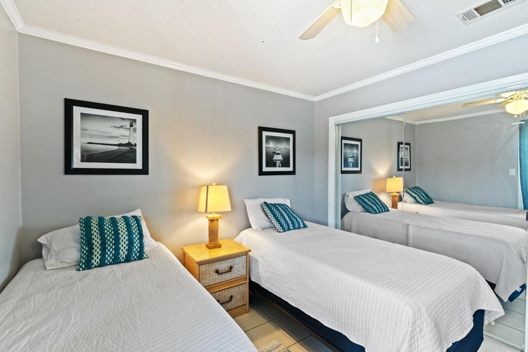 2-Bedroom Condo On Gulf Shores Beach W/Pool Exterior photo